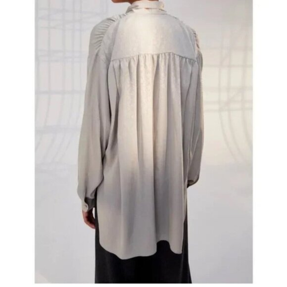 Aritzia 1-01 Babaton Womens Luxembourg Blouse Size M - Picture 5 of 15